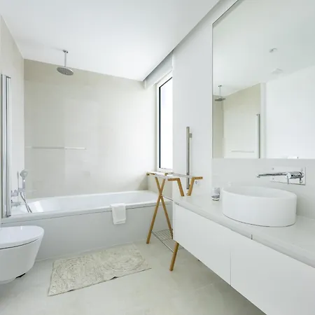 Golden Horizon With Private Pool 别墅